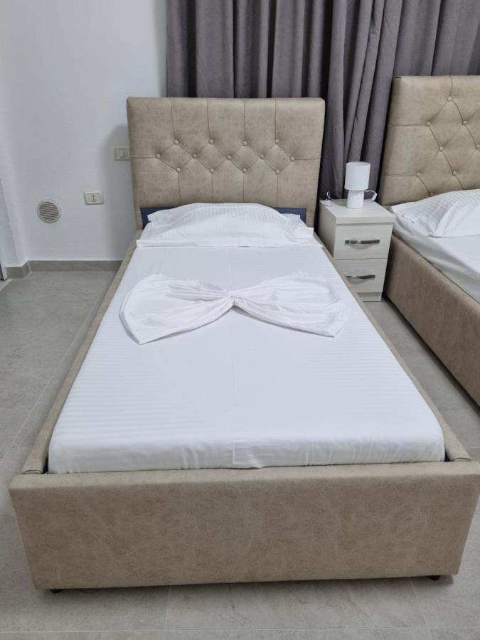 My Holiday House Hotel Durres Exterior photo